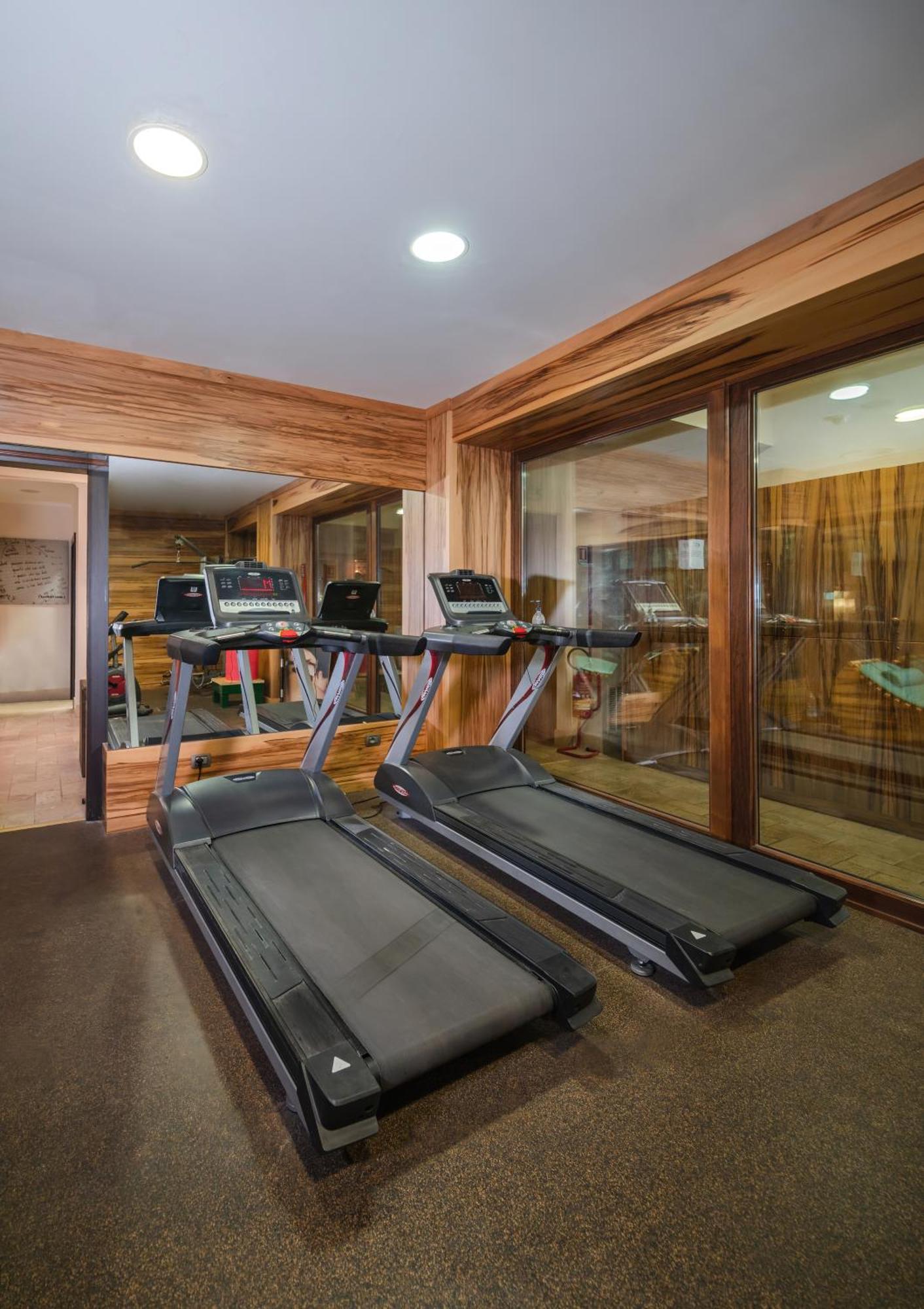 Ovindoli Park Hotel & Spa Экстерьер фото