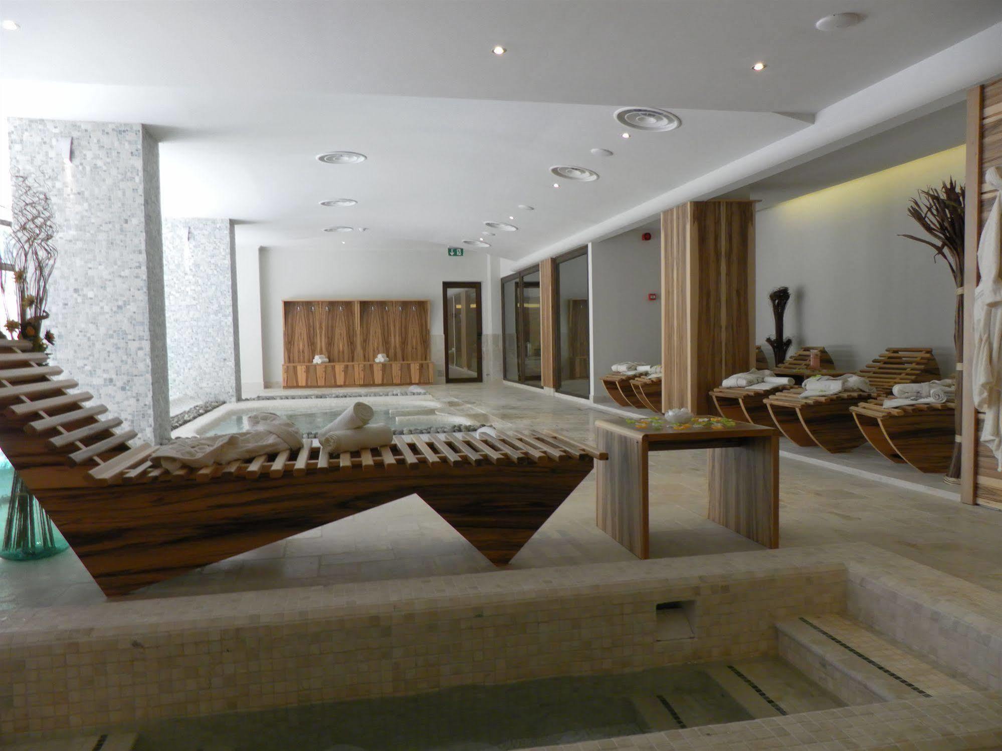 Ovindoli Park Hotel & Spa Экстерьер фото